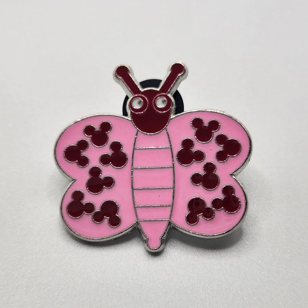 Disney Pin Trading‎ Ladybug Mickey Mouse Icon Ladybug And Butterfly 2010
